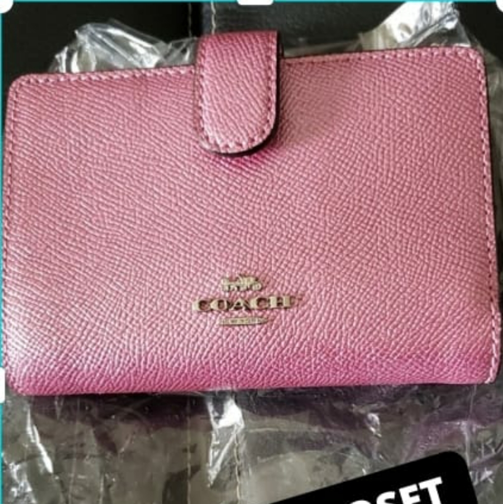 Coach Medium Corner Zip Women's Wallet - Pink